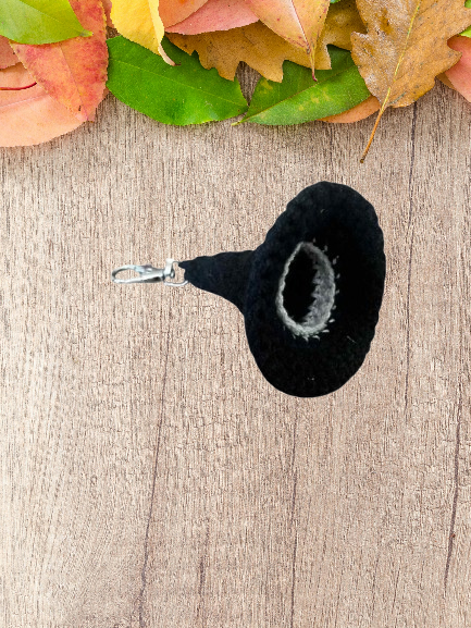 Chapeau de sorcière noir et gris