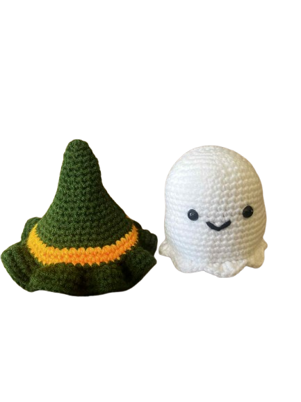Petit fantome au grand chapeau