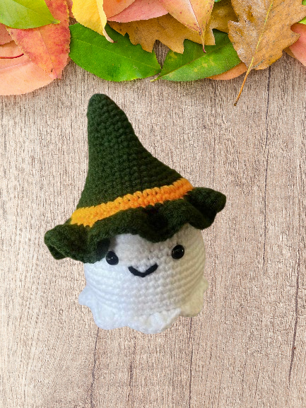 Petit fantome au grand chapeau