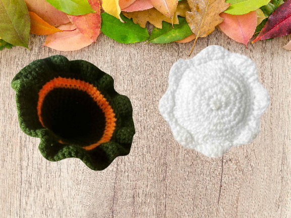 Petit fantome au grand chapeau