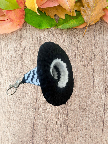 Chapeau de sorcière noir et blanc